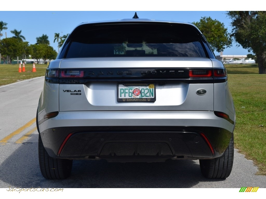 2018 Range Rover Velar R Dynamic SE - Indus Silver Metallic / Light Oyster/Ebony photo #5