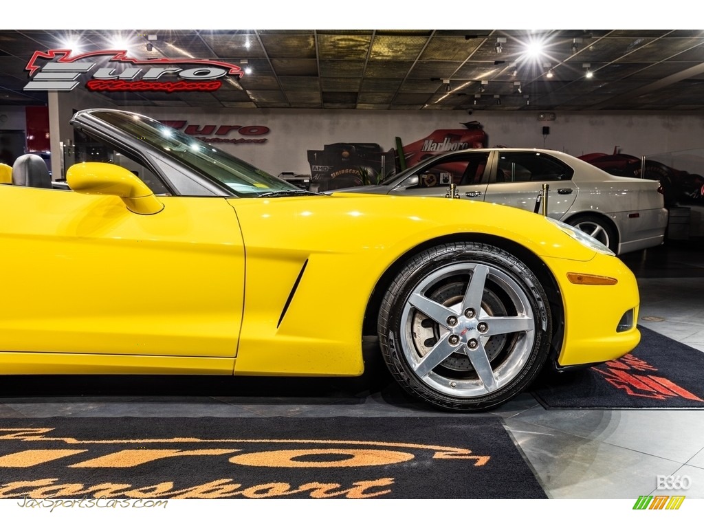 2006 Corvette Convertible - Velocity Yellow / Ebony Black photo #24