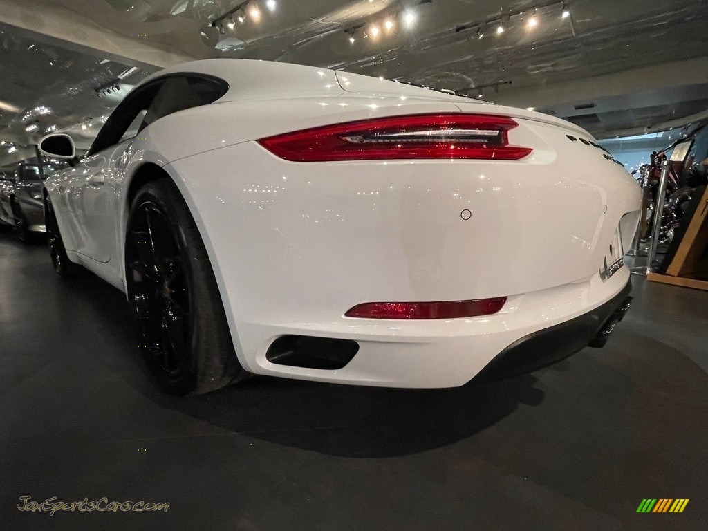 2018 911 Carrera Coupe - Carrara White Metallic / Black photo #9