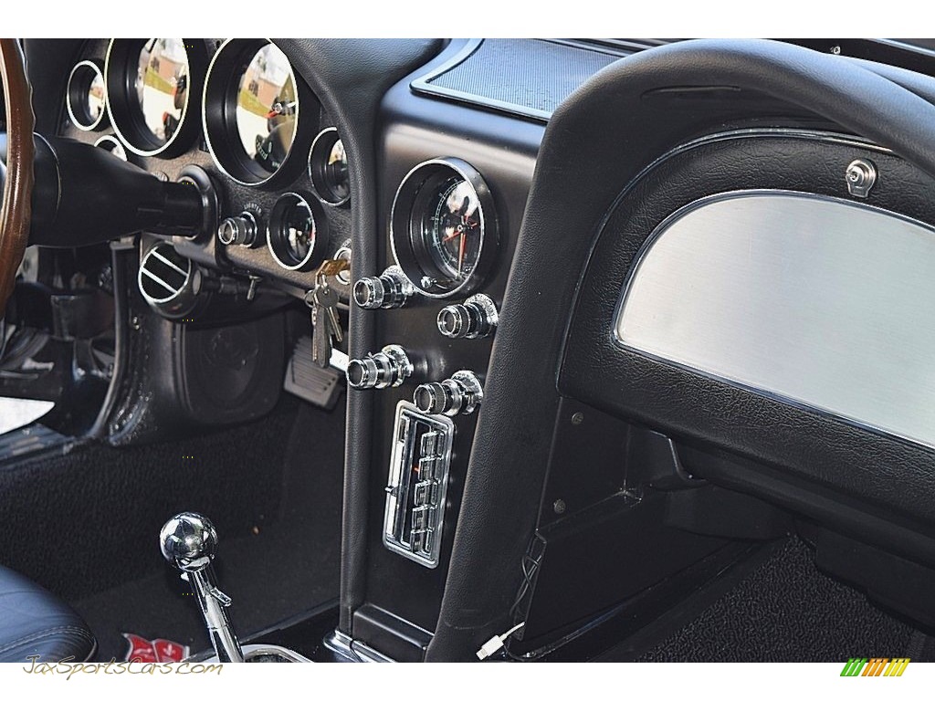 1966 Corvette Sting Ray Coupe - Tuxedo Black / Black photo #39