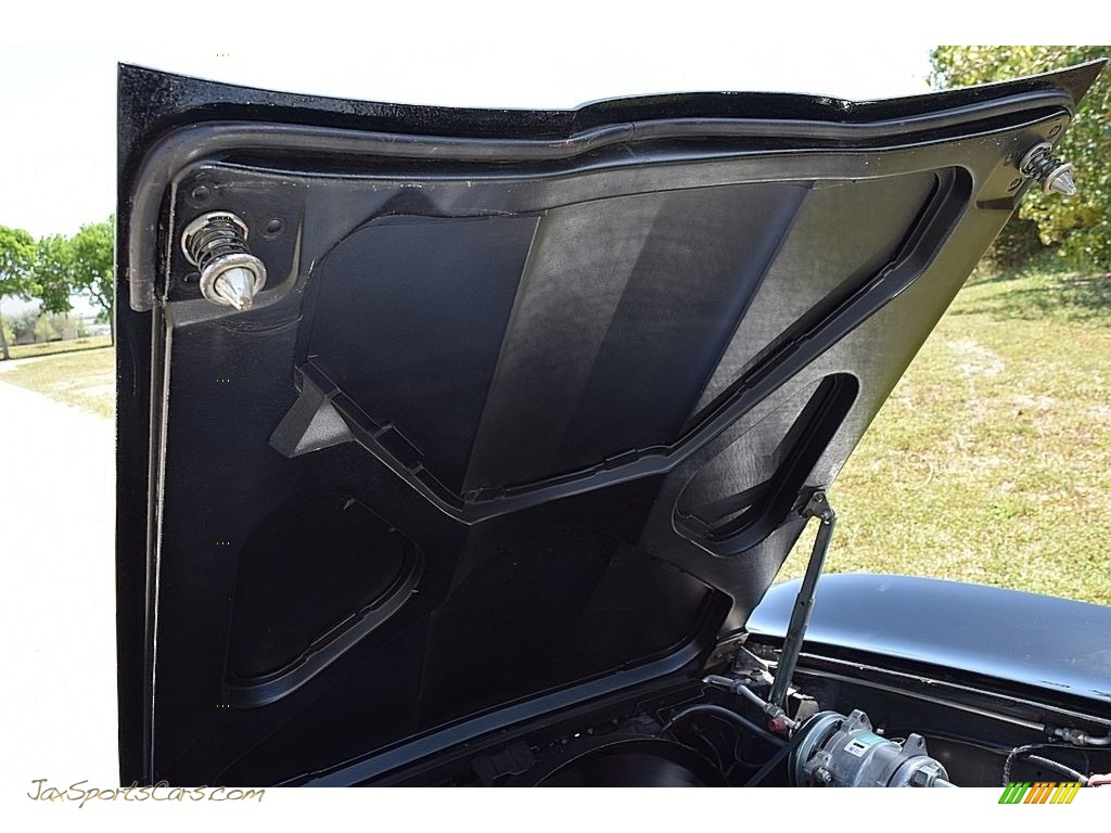 1966 Corvette Sting Ray Coupe - Tuxedo Black / Black photo #70