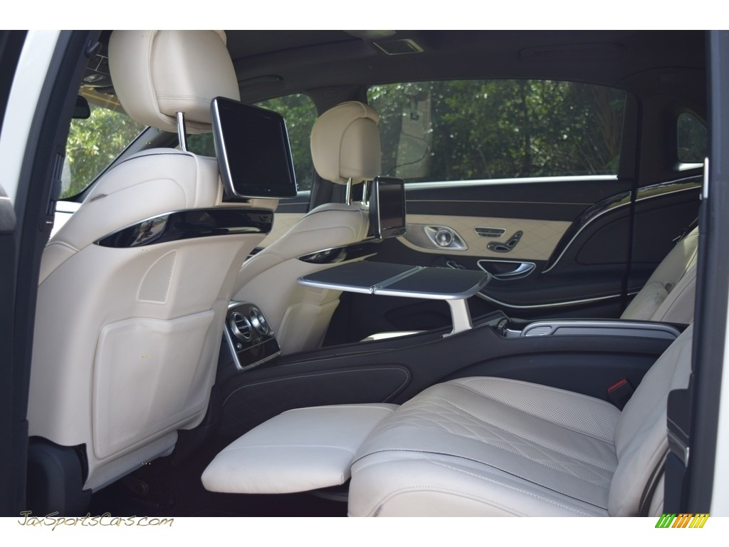 2016 S Mercedes-Maybach S600 Sedan - designo Diamond White Metallic / Porcelain/Black photo #31