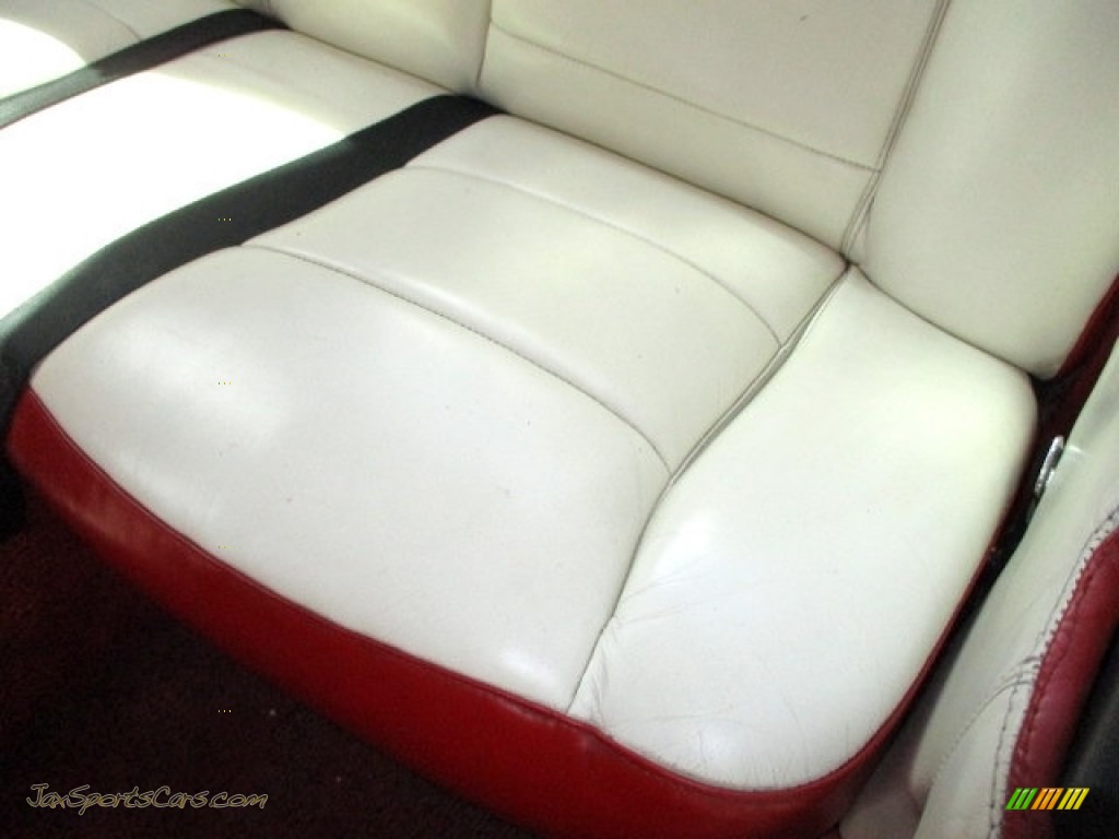 1984 Avanti Touring Coupe - Avanti White / Red/White photo #47