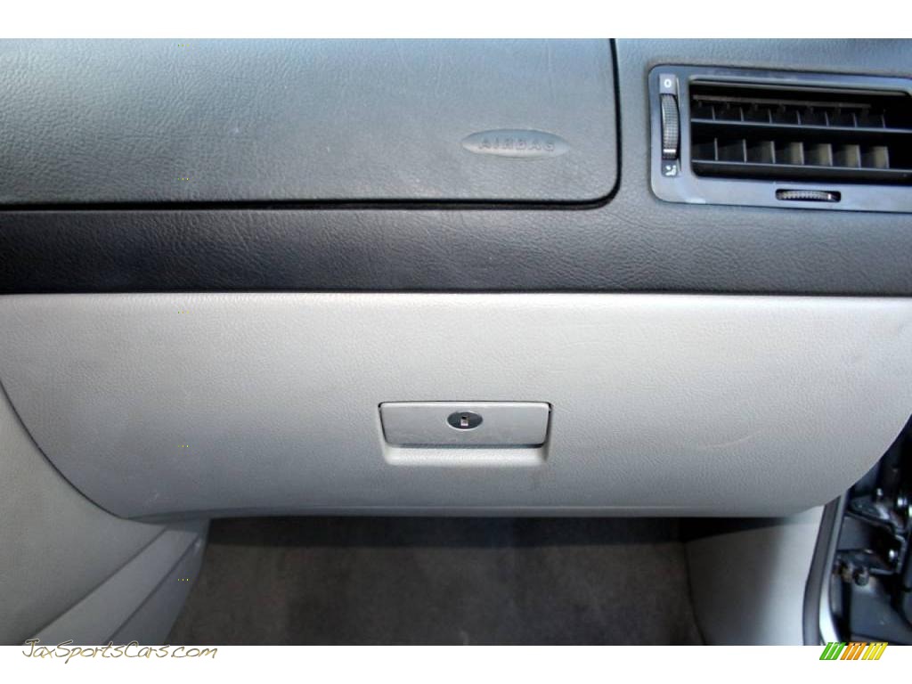 2003 Jetta GLS Sedan - Platinum Grey Metallic / Grey photo #59