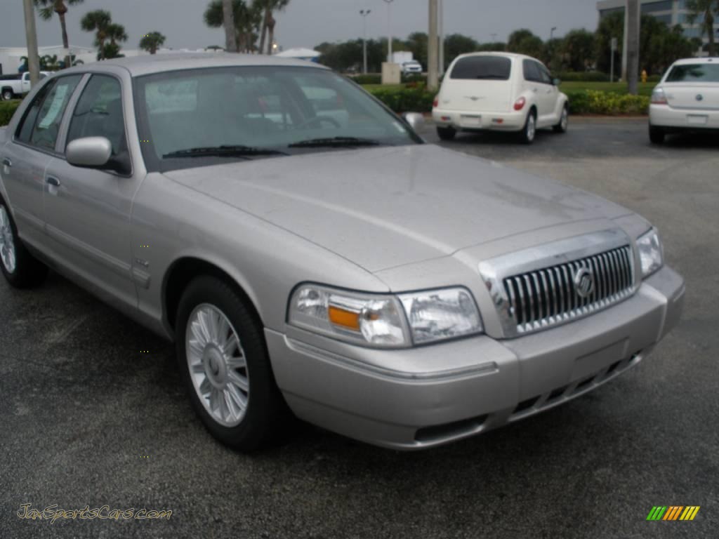 Silver Birch Metallic / Medium Light Stone Mercury Grand Marquis LS