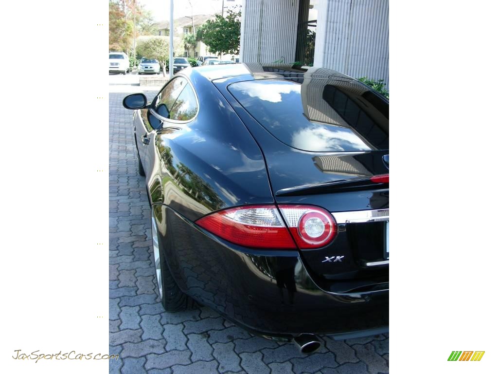 2007 XK XK8 Coupe - Ebony Black / Caramel photo #11