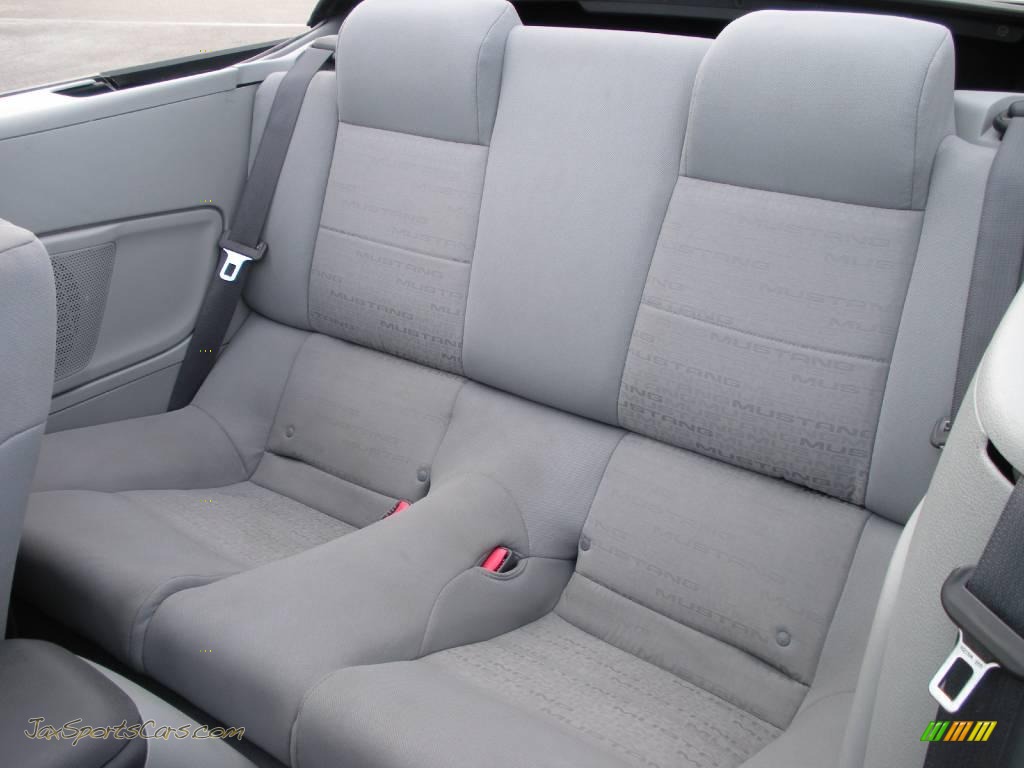 2008 Mustang V6 Deluxe Convertible - Vapor Silver Metallic / Light Graphite photo #18