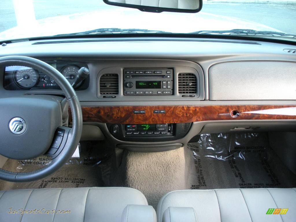 2007 Grand Marquis LS - Silver Birch Metallic / Medium Light Stone photo #17