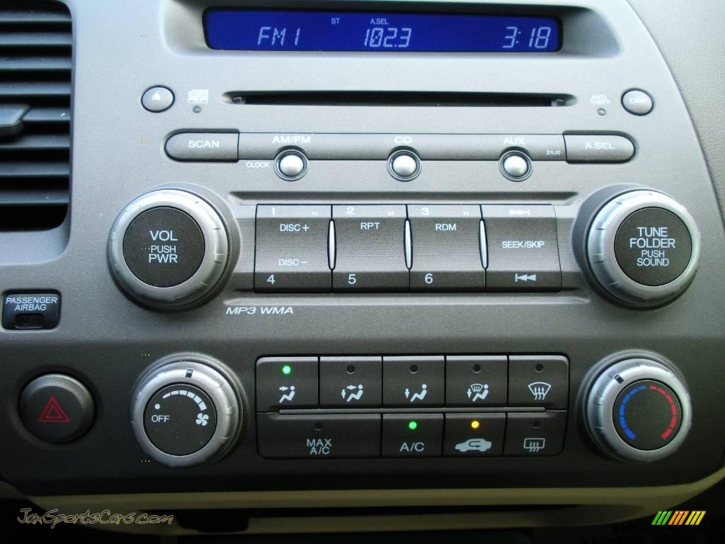 2008 Civic LX Sedan - Borrego Beige Metallic / Ivory photo #21