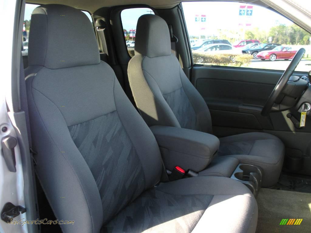 2004 Colorado Z71 Extended Cab - Silver Birch Metallic / Sport Pewter photo #16