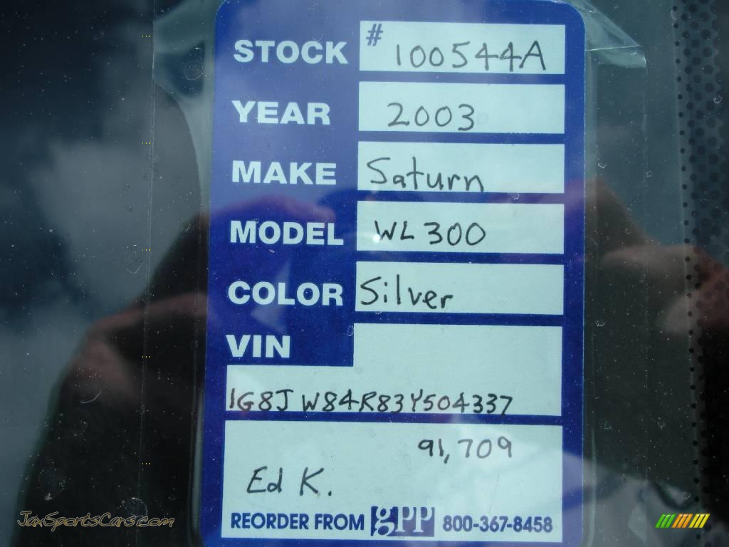 2003 L Series LW300 Wagon - Bright Silver / Gray photo #26