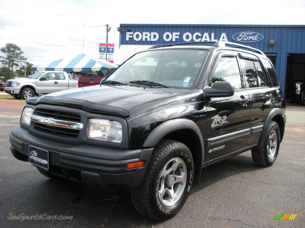 Black / Medium Gray Chevrolet Tracker ZR2 4WD Hard Top Black / Medium Gray Chevrolet Tracker ZR2 4WD Hard Top