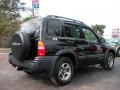 Chevrolet Tracker ZR2 4WD Hard Top Black photo #5 Chevrolet Tracker ZR2 4WD Hard Top Black photo #5