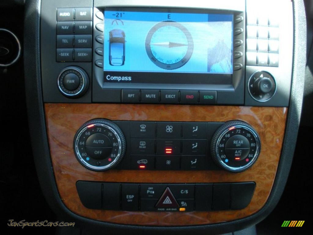 2007 R 350 4Matic - Iridium Silver Metallic / Black photo #24