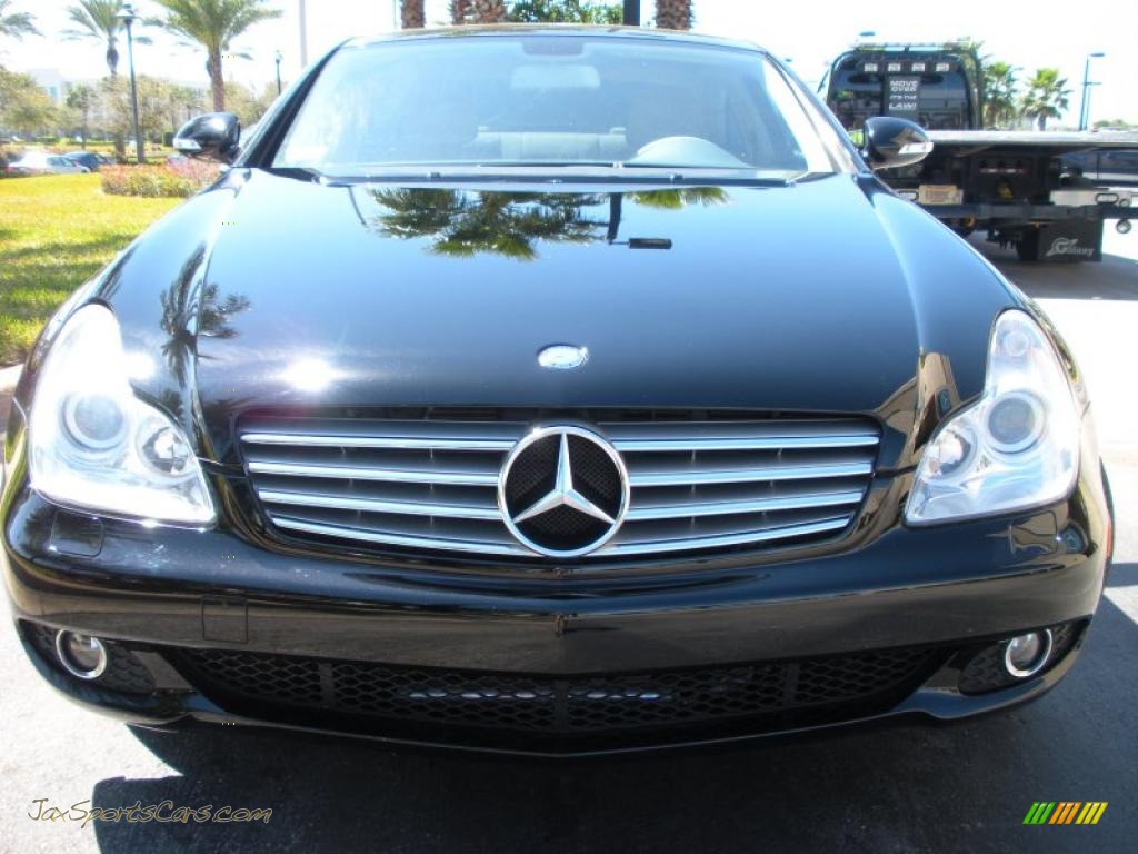 2007 CLS 550 - Black / Cashmere photo #3