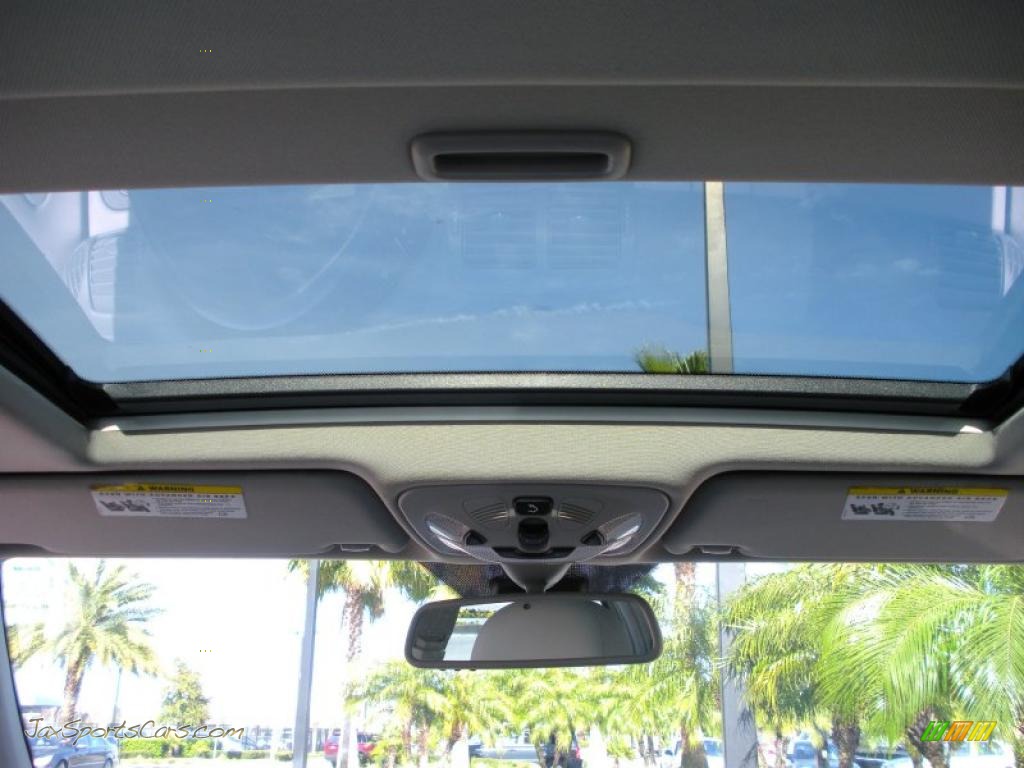 2007 C 230 Sport - Arctic White / Ash photo #20