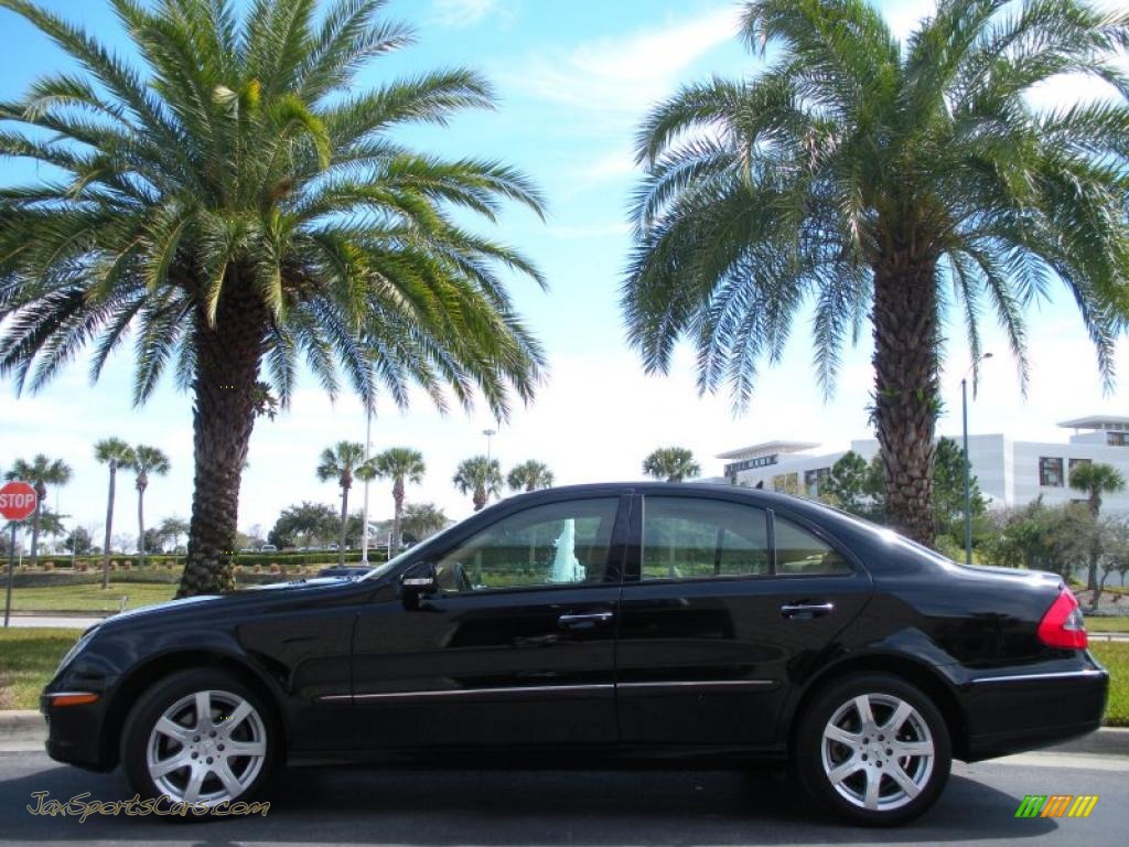 Black / Cashmere Mercedes-Benz E 350 4Matic Sedan Black / Cashmere Mercedes-Benz E 350 4Matic Sedan