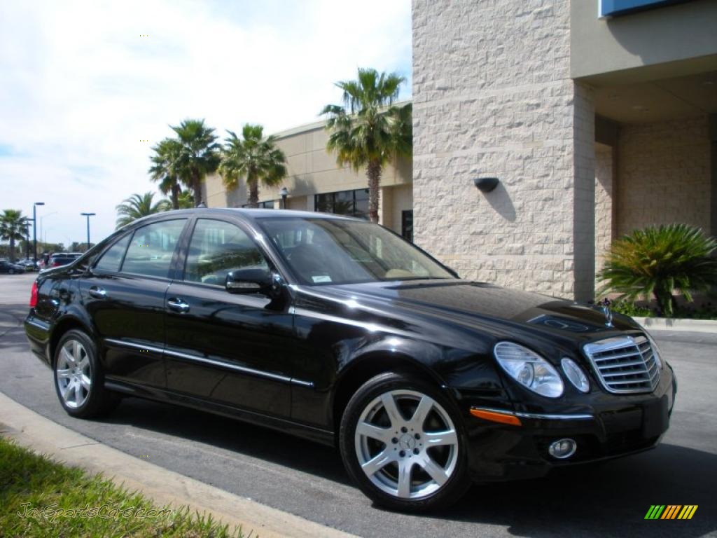 2007 E 350 4Matic Sedan - Black / Cashmere photo #4