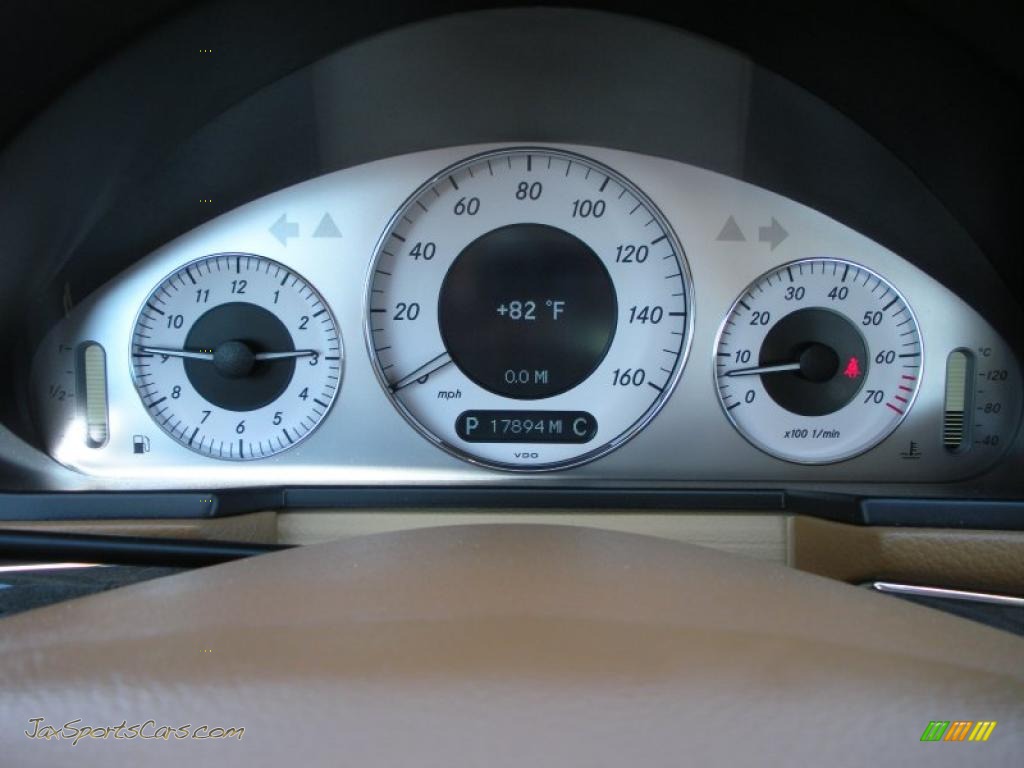2007 E 350 Sedan - Capri Blue Metallic / Cashmere photo #20