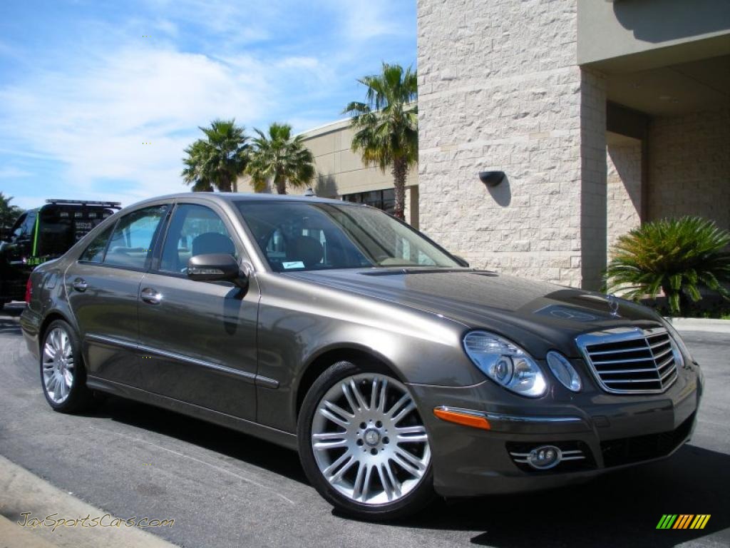 2008 E 350 Sedan - Indium Grey Metallic / Cashmere photo #4