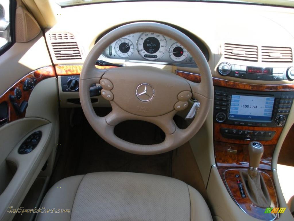 2008 E 350 Sedan - Indium Grey Metallic / Cashmere photo #18