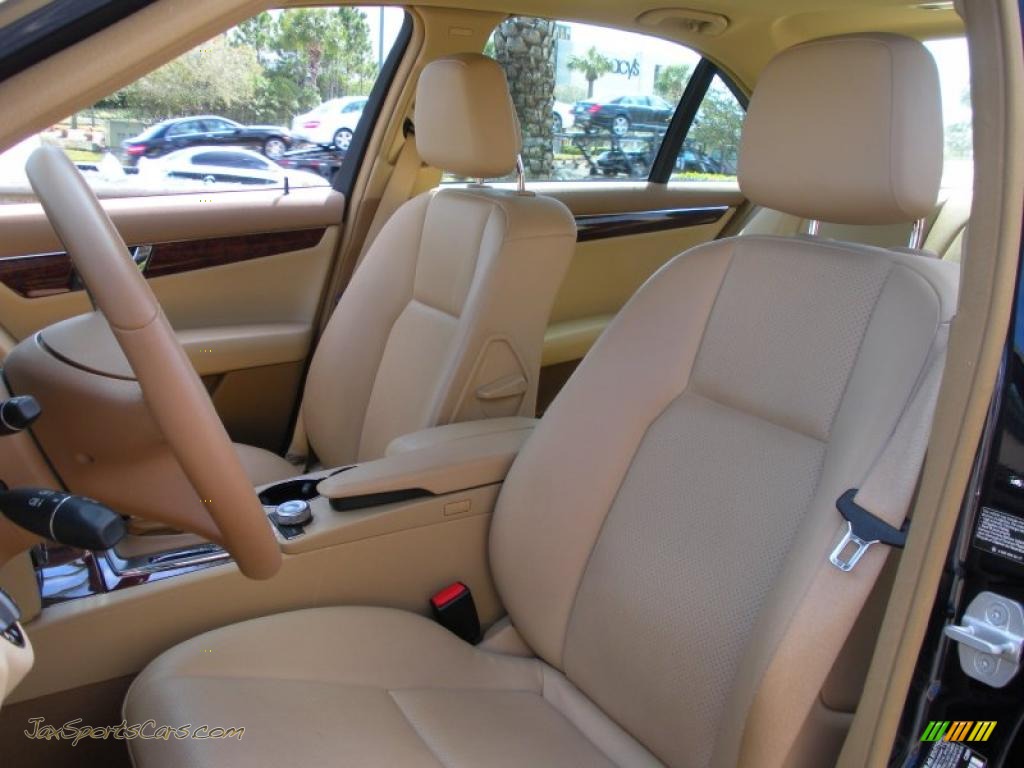 2008 C 300 4Matic Luxury - Capri Blue Metallic / Savanna/Cashmere photo #12