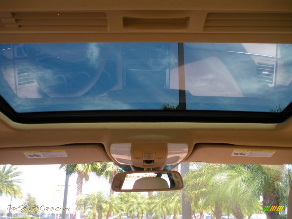 2008 C 300 4Matic Luxury - Capri Blue Metallic / Savanna/Cashmere photo #19