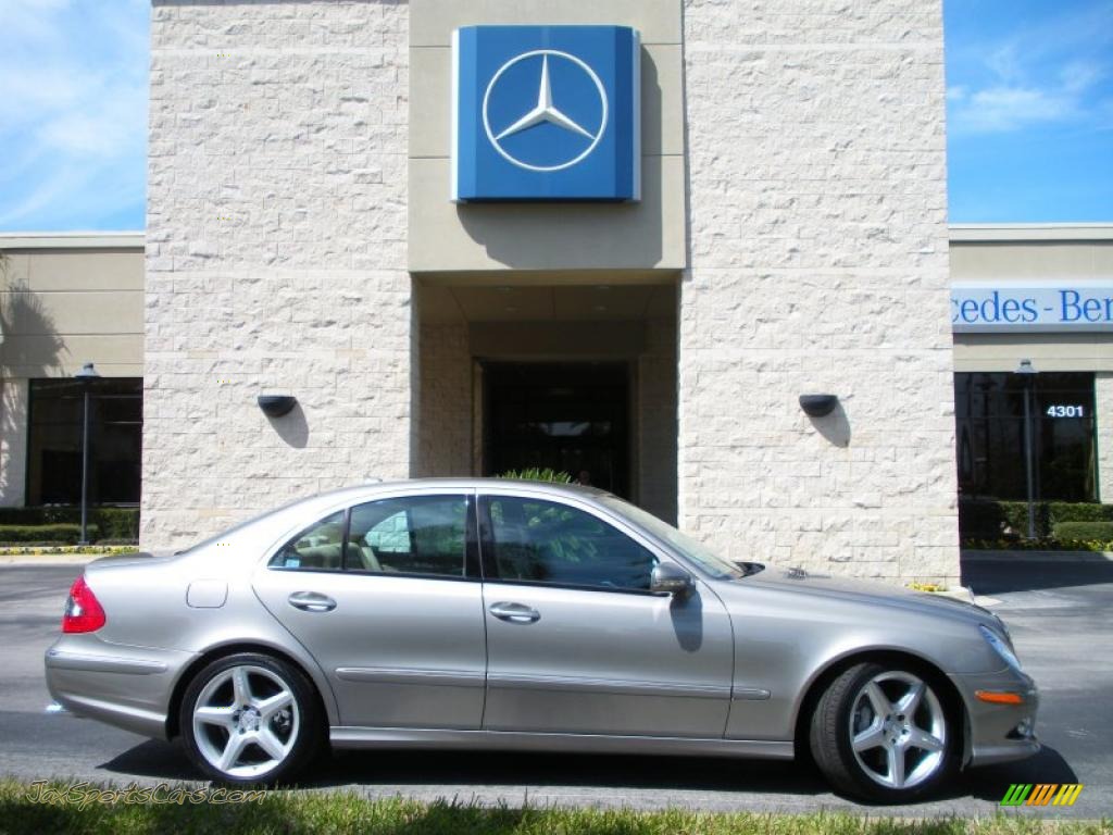 2009 E 350 Sedan - Pewter Metallic / Cashmere photo #5