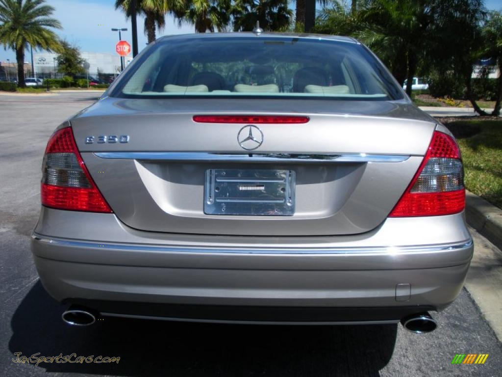 2009 E 350 Sedan - Pewter Metallic / Cashmere photo #7