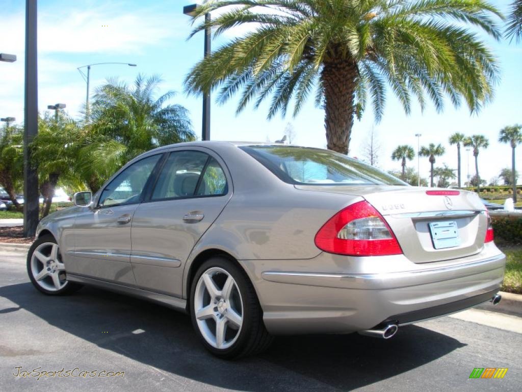 2009 E 350 Sedan - Pewter Metallic / Cashmere photo #8