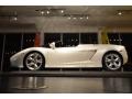Lamborghini Gallardo Spyder Balloon White photo #19 Lamborghini Gallardo Spyder Balloon White photo #19