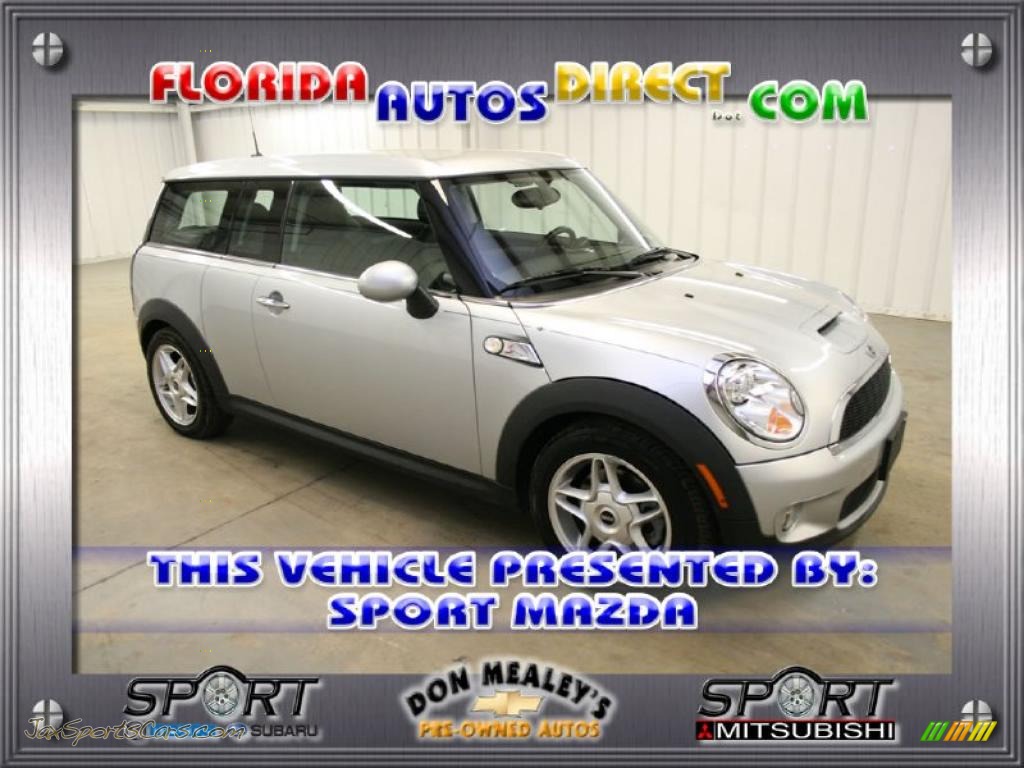 Pure Silver Metallic / Black/Grey Mini Cooper S Clubman Pure Silver Metallic / Black/Grey Mini Cooper S Clubman
