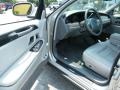 Lincoln Town Car Signature Silver Frost Metallic photo #14