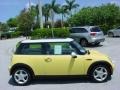 Mini Cooper Hardtop Liquid Yellow photo #7 Mini Cooper Hardtop Liquid Yellow photo #7