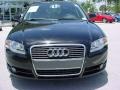 Audi A4 2.0T Sedan Brilliant Black photo #8 Audi A4 2.0T Sedan Brilliant Black photo #8