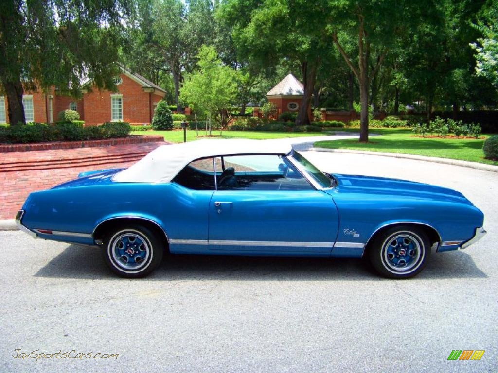 1971 Cutlass Supreme SX Convertible - Medium Blue / Dark Blue photo #47