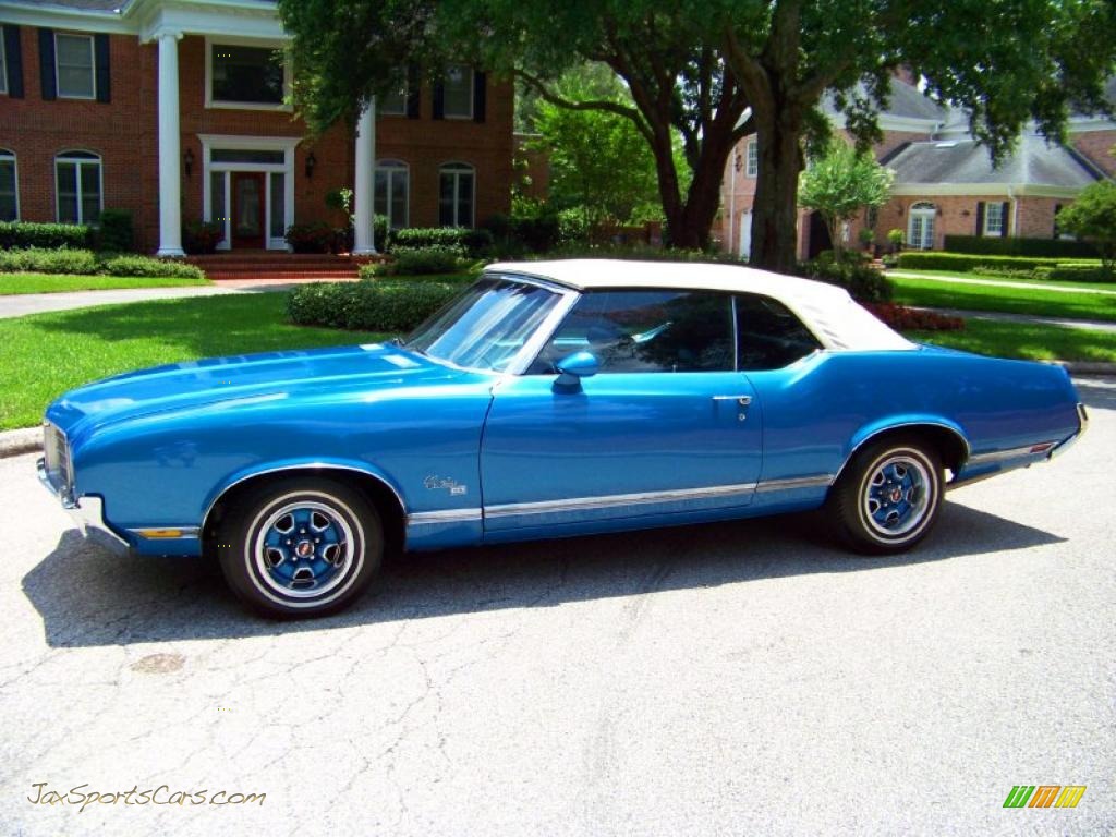 1971 Cutlass Supreme SX Convertible - Medium Blue / Dark Blue photo #52