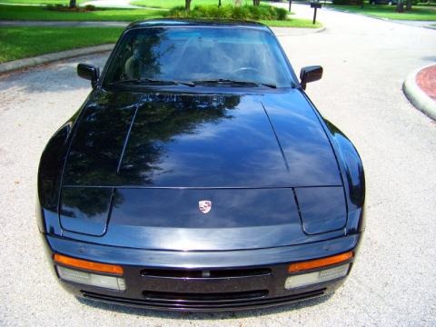 Black 1986 Porsche 944 Turbo Black 1986 Porsche 944 Turbo