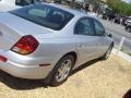 Oldsmobile Aurora 4.0 Sterling Metallic photo #4