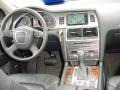 Audi Q7 3.6 Premium quattro Quartz Grey Metallic photo #21
