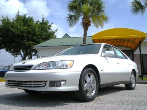 White Diamond Pearl 2001 Lexus ES 300 White Diamond Pearl 2001 Lexus ES 300