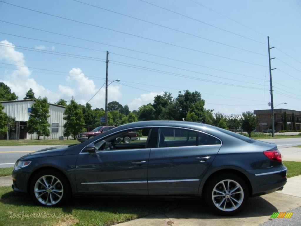 2010 Volkswagen CC Luxury in Island Grey Metallic photo #2 ...