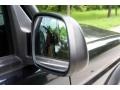 Land Rover Discovery SE Adriatic Blue photo #26 Land Rover Discovery SE Adriatic Blue photo #26