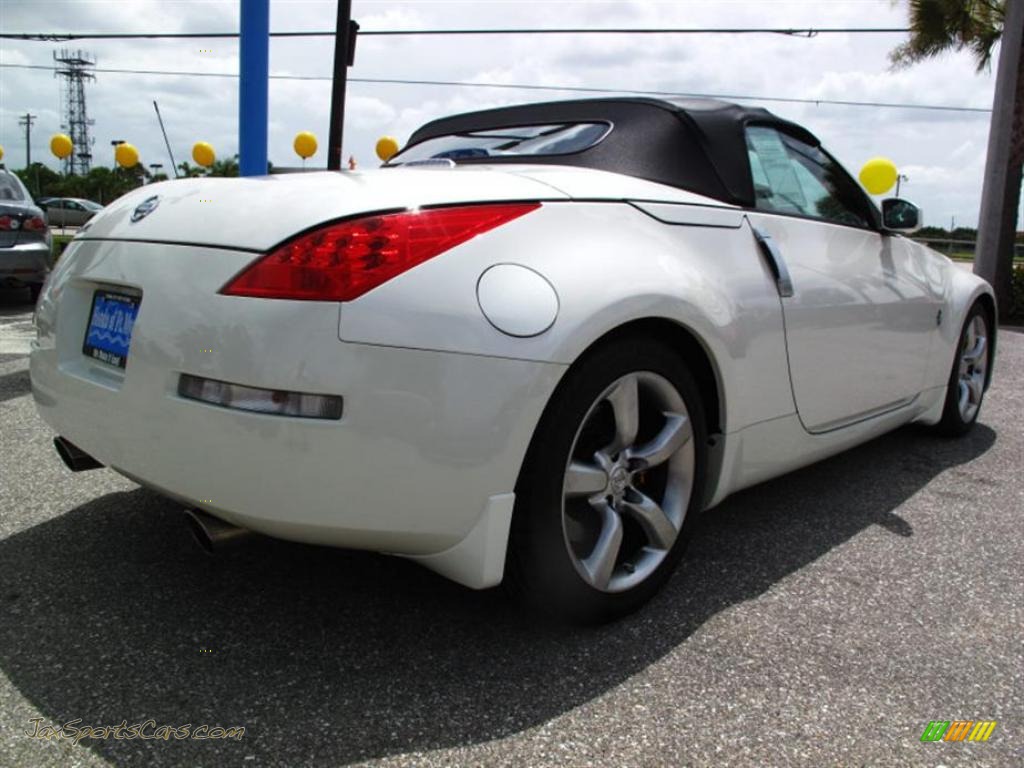 2008 Nissan 350z grand touring roadster