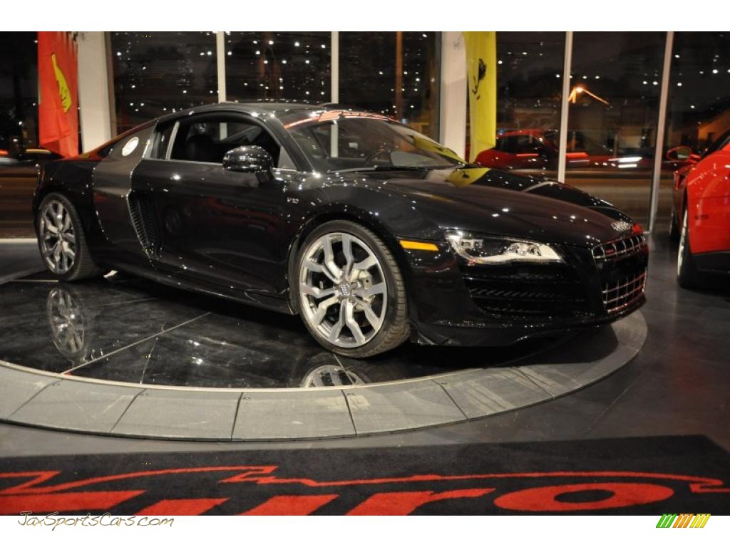 Phantom Black Pearl Effect / Fine Nappa Black Leather Audi R8 5.2 FSI quattro