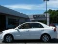 Kia Spectra EX Sedan Clear White photo #2 Kia Spectra EX Sedan Clear White photo #2