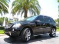 Mercedes-Benz ML 550 4Matic Black photo #2