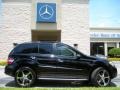 Mercedes-Benz ML 550 4Matic Black photo #5