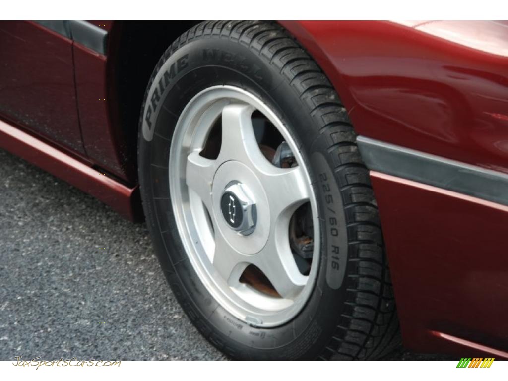 2000 Impala LS - Dark Carmine Red Metallic / Light Oak photo #22