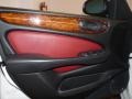 Jaguar XJ Vanden Plas White Onyx photo #5 Jaguar XJ Vanden Plas White Onyx photo #5